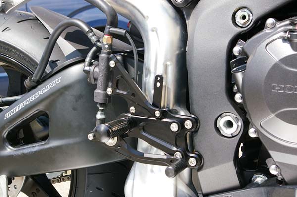 08 Honda cbr600rr rearsets #5