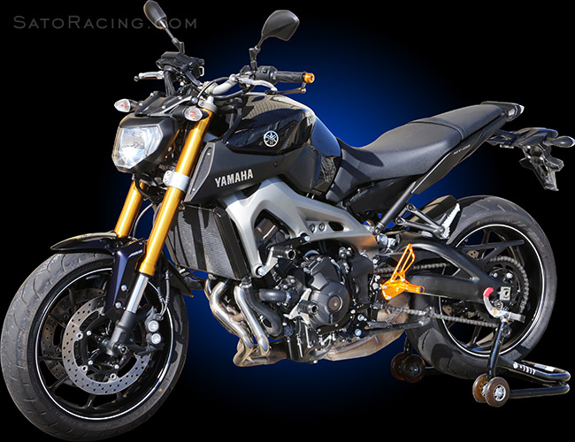 gen1 Yamaha MT-09 loaded with SATO RACING parts