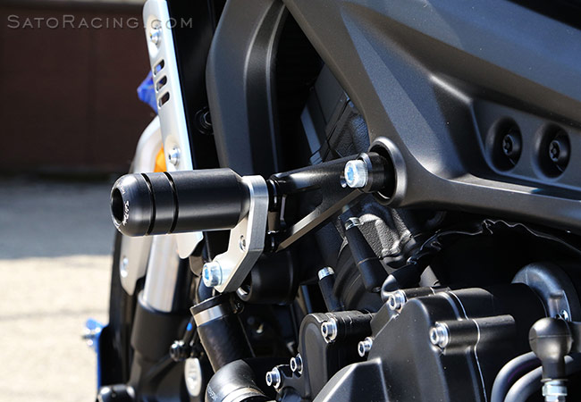 SATO RACING FZ-09 / XSR900 Standard version Frame Slider [L]