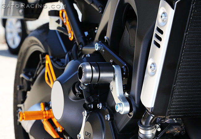 SATO RACING FZ-09 / XSR900 Standard version Frame Slider [R]