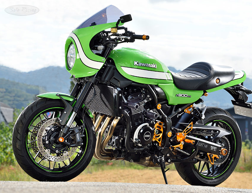 Kawasaki Z900RS CAFE with SATO RACING Rear Sets, Sliders and other parts