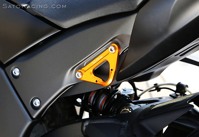 SATO RACING L-side Racing Hook in GOLD for ZX-10R