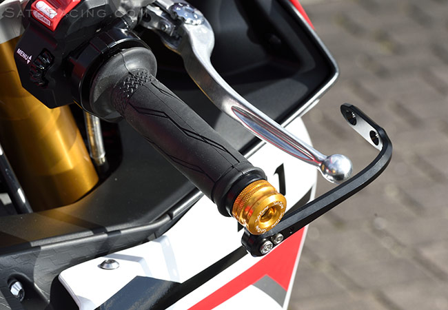 SATO RACING M6-size-Bar Ends and 'type2' Lever Guard on an R1