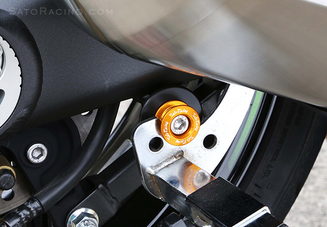 thumbnail image 2 of Sasaonsale Rocket Style M8 CNC Billet Swingarm Spools – Black Anodized (2-Pack) 2 of 5