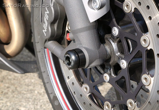 SATO RACING Front Axle Sliders for Triumph 675 Daytona/Street Triple '13-'16 / Speed Triple '11-'19