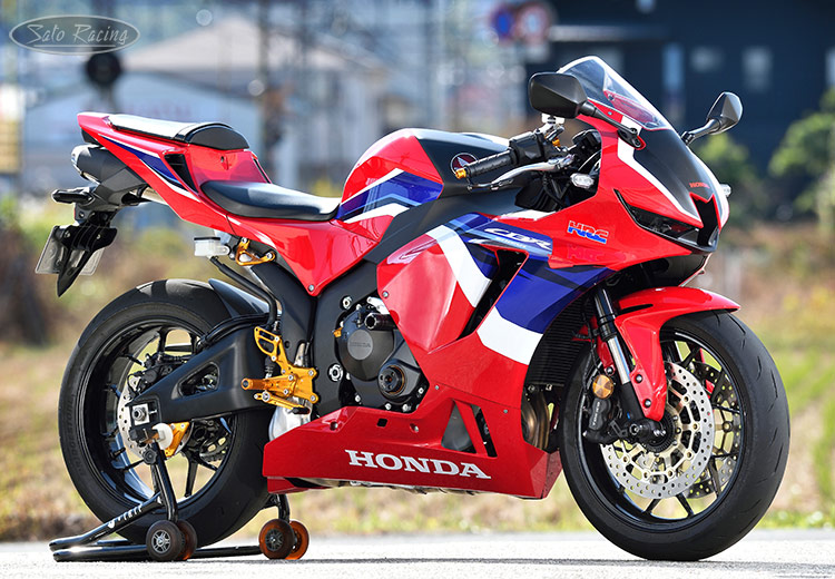 Honda CBR600RR '21 (Japan-spec) with SATO Rear Sets , Sliders, Racing Hooks and other parts