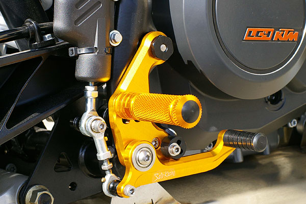 Sato Racing KTM 690 Duke ( -'11) Rear Sets [R]