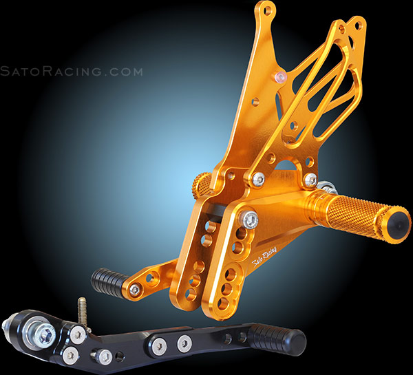 SATO RACING Rear Sets in Gold for '06-'10 Suzuki GSX-R600/750 -L-side