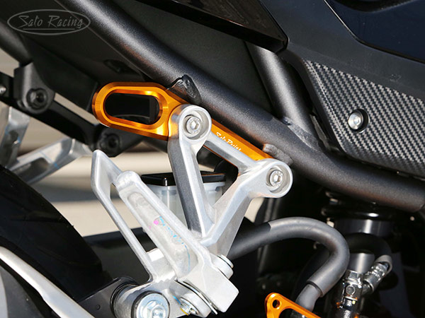 SATO RACING Street Hook [R]-side on a 2016 CBR500R