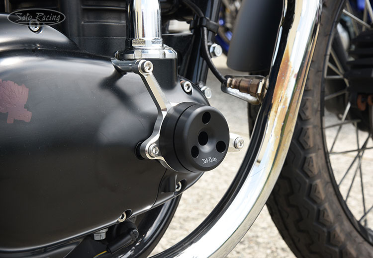 SATO RACING Kawasaki W800 Engine Slider [R]-side