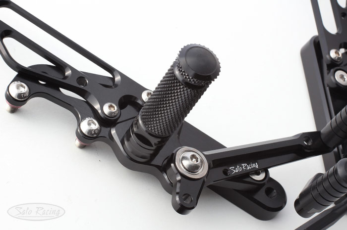 SATO RACING Kawasaki ZRX1200 DAEG Rear Sets in BLACK