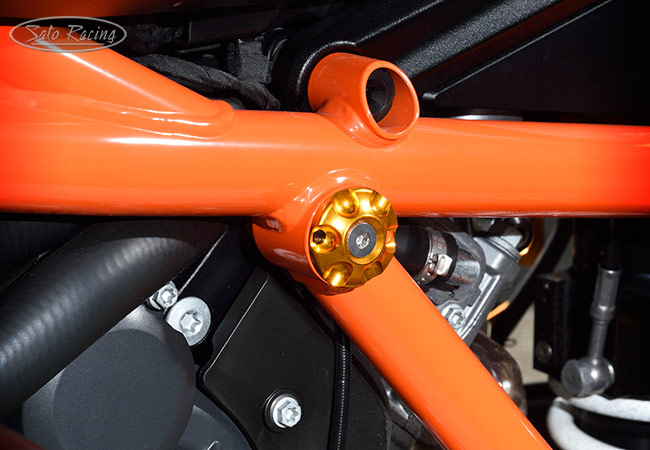 SATO RACING Upper Frame Plug in GOLD on a 2020+ KTM 1290 Super Duke R