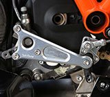 KTM RC8/ R Shift Spindle Holder