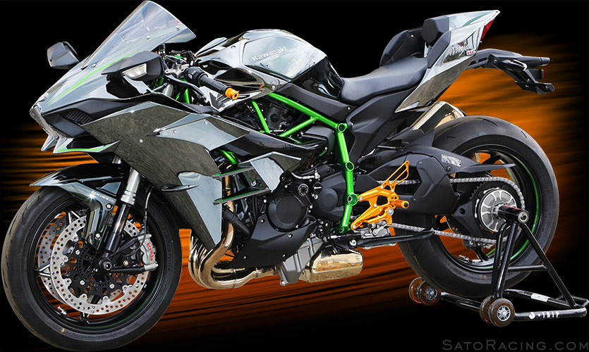 Kawasaki Ninja H2 with Sato Racing Rear Sets, Handle Bar Ends, Frame Sliders and Front Axle Sliders