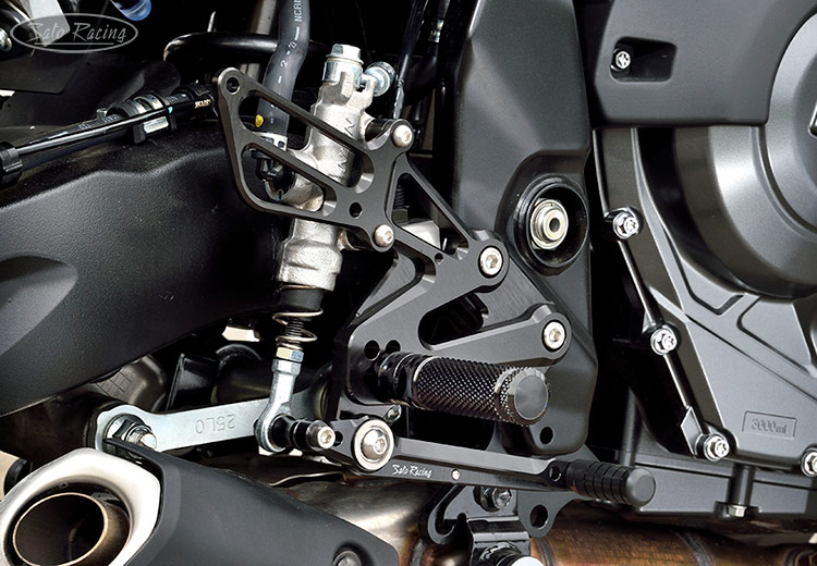 SATO RACING Suzuki GSX-8S Rear Sets in BLACK [R]-side