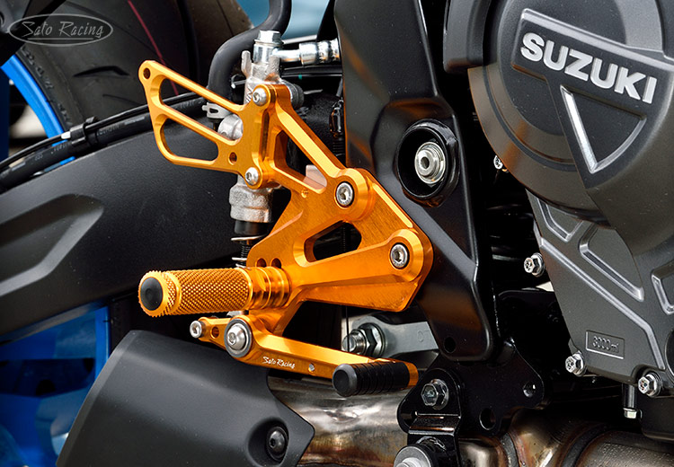 SATO RACING Suzuki GSX-8S Rear Sets in GOLD [R]-side