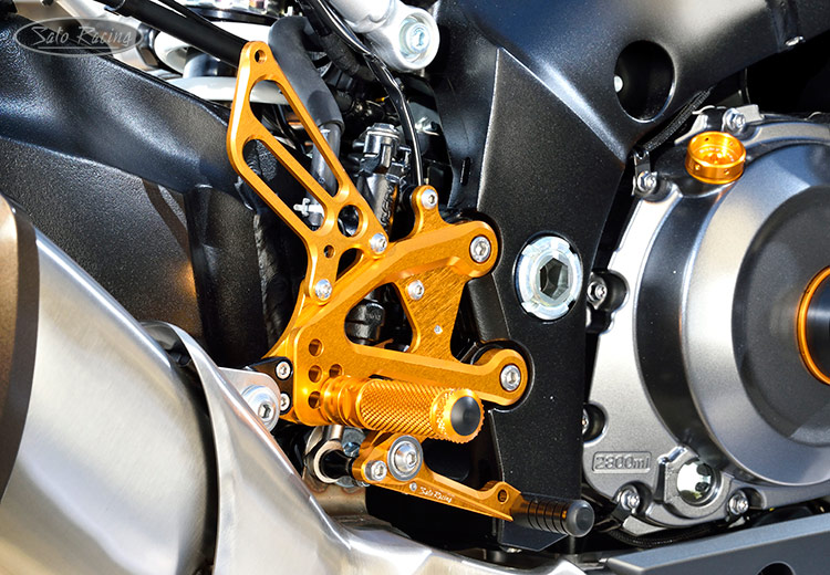 SATO RACING Suzuki GSX-S1000 '22 Rear Sets [R]-side in Gold