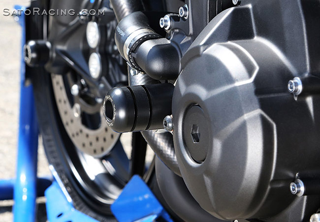 SATO RACING FZ-09/ XSR900 Engine Slider [L]