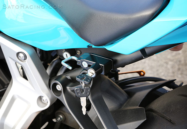 Mt 07 deals helmet lock