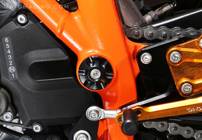 SATO RACING Lower Frame Plug in BLACK on a KTM 1290 Super Duke R